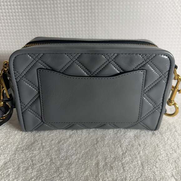 Marc Jacobs The Quilted Softshot 21 Crossbody Camera Bag in Cement Grey Lambskin - Picture 2 of 10